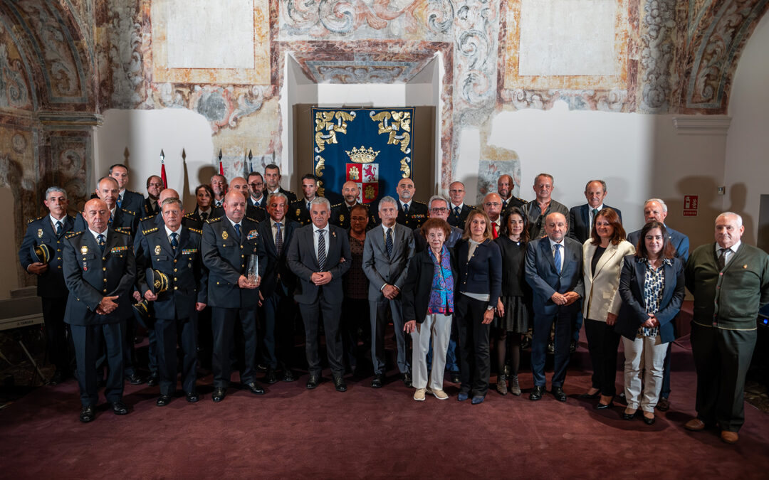 La Policía Nacional recibe el Premio Colmena 2024