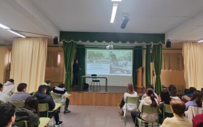 Los alumnos del IES Lancia de León escuchan el testimonio de una víctima de ETA