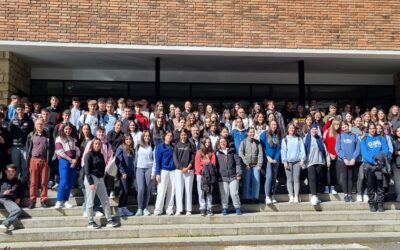 La AVTCyL lleva el testimonio de una víctima al IES Andrés Laguna de Segovia