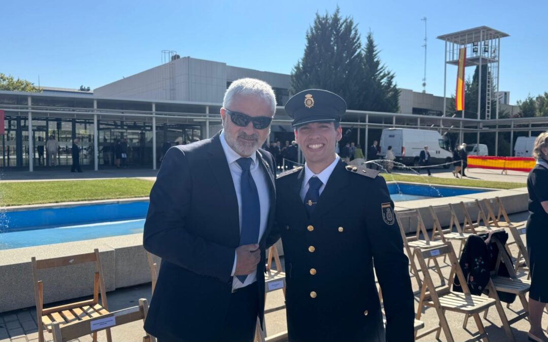 El presidente de la Asociación de Víctimas del Terrorismo de Castilla y León asiste al Día del Patrón de la Policía Nacional en Valladolid