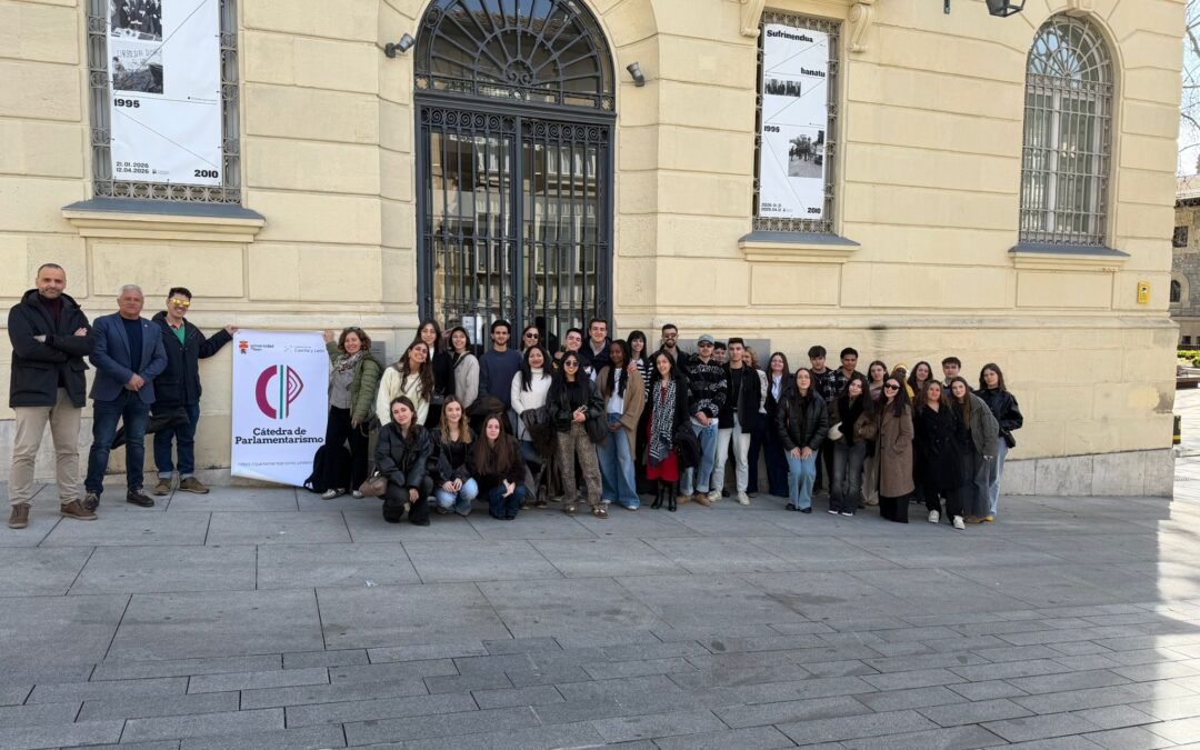 Estudiantes de Derecho de la Universidad de León visitan el Centro Memorial de Víctimas del Terrorismo en Vitoria