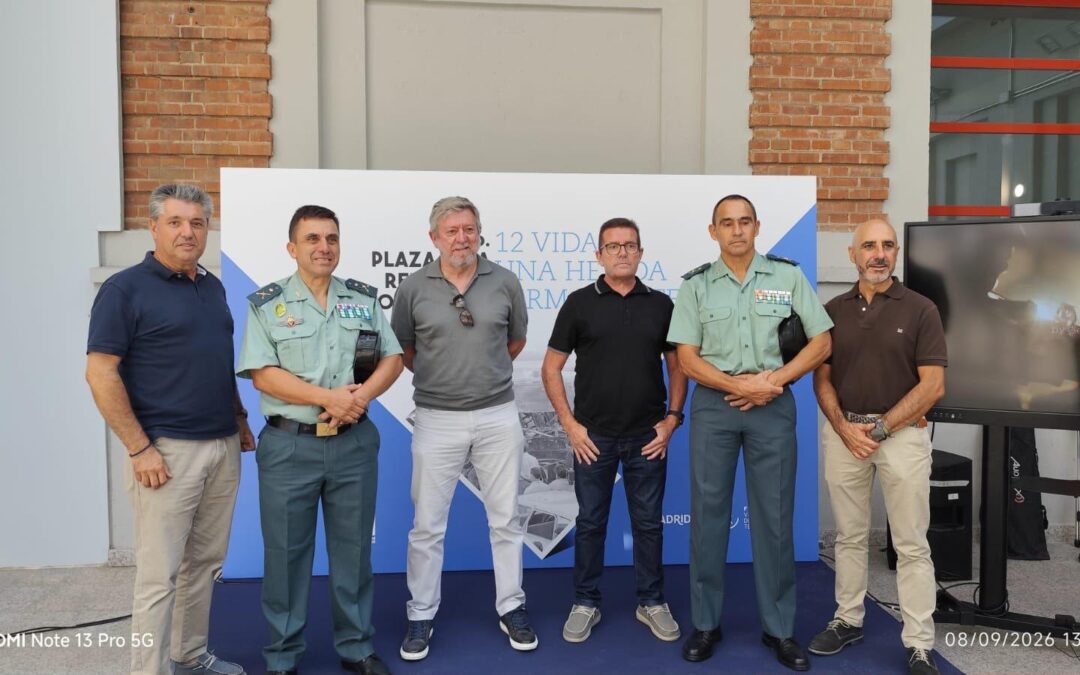 La AvtCyL participa en la inauguración de la exposición ‘1986. Plaza de la República Dominicana. 12 vidas, una herida permanente’