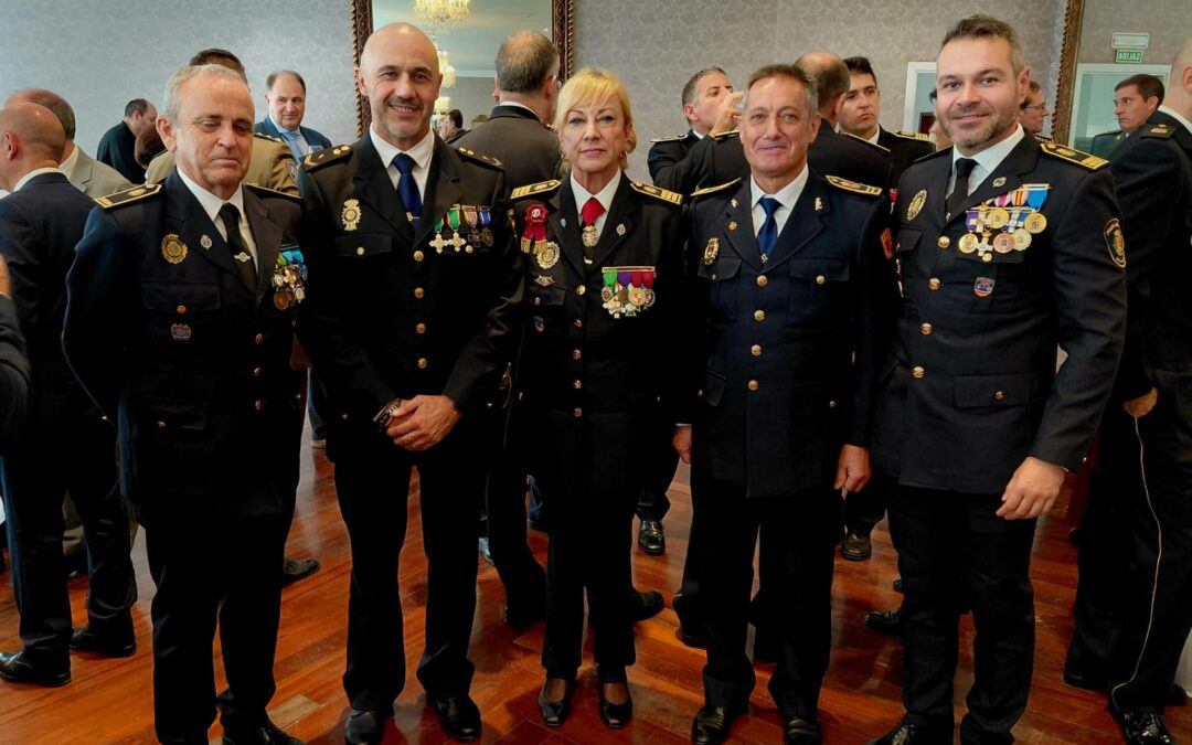 La AvtCyL acude a la celebración del Día de la Policía Municipal de Valladolid
